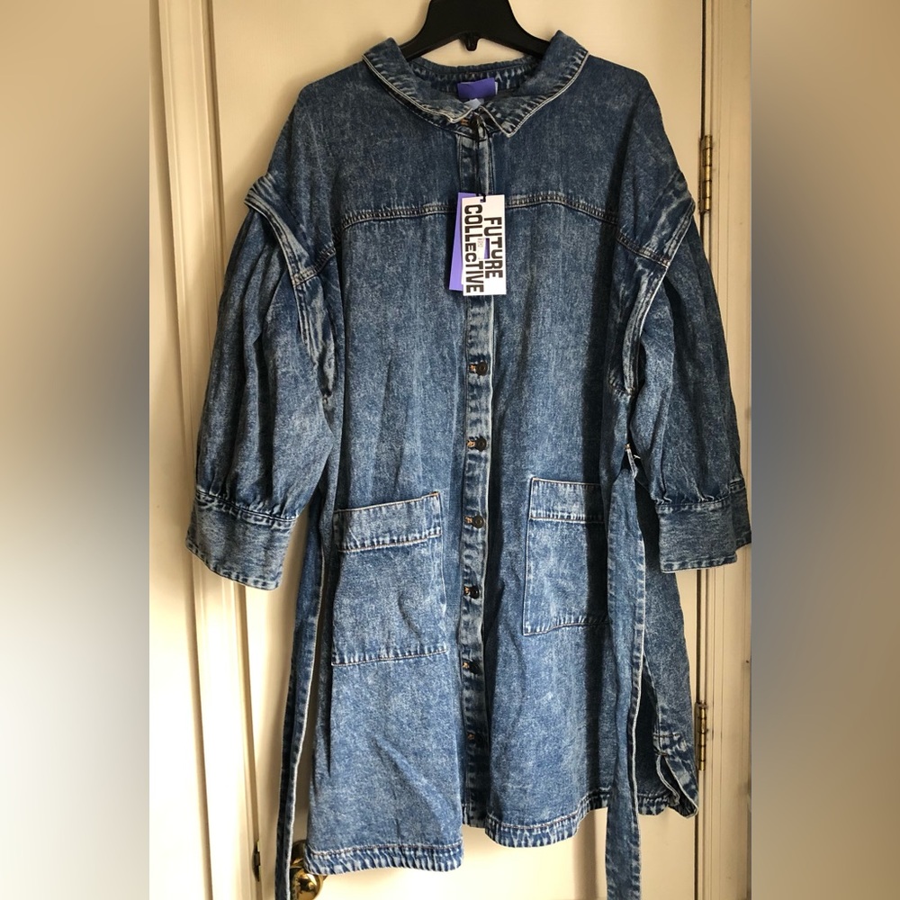 NWT Plus Size Ladies stone washed Denim knee length Dress w/ matching Belt